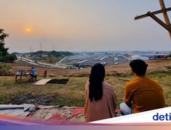 Lagi Viral Nih, Bukit Didekat Pabrik Kendaraan Pribadi Dari Sebab Itu Spot Wisata Dadakan Hingga Bekasi