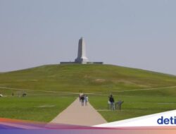 Nahas, Pesawat Jatuh Hingga Didekat Monumen Penemu Pesawat Wright Bersaudara