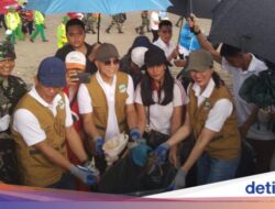 Bencana Alam Sampah Di Pantai Kuta, Menpar Usung Bali Untuk Wisata Bersih