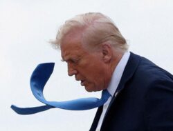 Balas Pertempuran Tarif Trump, Uni Eropa Akansegera ‘Serang’ Layanan Daring AS