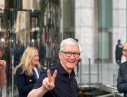 Apple Kehilangan USD300 Miliar Akibat Tarif Trump