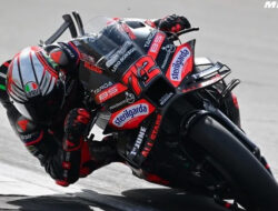 Marco Bezzecchi Mendominasi MotoGP Inggris 2025