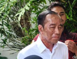 Potret Jokowi Idap Alergi Kulit
