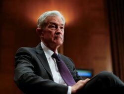 Bos The Fed Tertekan, Rumor Mundur Mencuat Di Di Desakan Trump