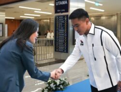 Jabat Tangan Angela dan Kaesang Hingga Penutupan Kongres PSI