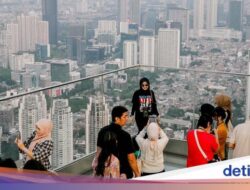 Di Sinilah Tempat Tertinggi Untuk Menatap Jakarta 360 Derajat