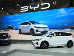 M6 Terseok Kejar Xpander apalagi Avanza