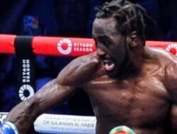 Do or Die Terence Crawford vs Saul Canelo Alvarez Di Kelas 76,2 Kg
