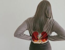 5 Cara Alami ‘Bersihkan’ Ginjal, Bisa Dilakukan Di Rumah