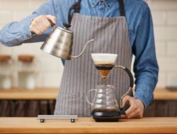 Ini Tips Memperoleh Suhu Air Sebagai Minuman ala Barista