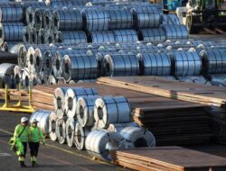 China Larang Penambahan Kapasitas Baja Mutakhir hingga 2030