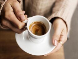 Pakar Sarankan Minum Minuman Kafein Sejam Pertama Setelahnya Bangun Tidur, Ini Alasannya
