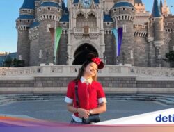 Ummi Quary Liburan Hingga Jepang, Kulineran Di Ginza hingga Disneyland