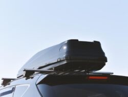 5 Hal yang Jangan Dilakukan Di Pasang Roof Box Kendaraan Pribadi Buat Mudik