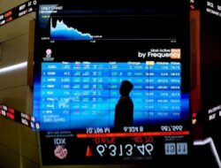 IHSG Hari Ini Ditutup Ambles Makin Parah Di 6.989, Transaksi Saham Rp15,2 Triliun