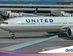 Pesawat United Airlines Diduga Tabrak Drone Di Area Udara AS