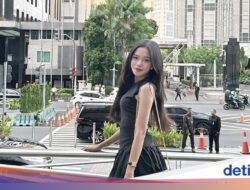 Serunya Kulineran ala Ummi Quary, Ada Momen Cicip Es Krim Di Jepang