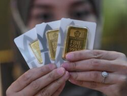 Harga Emas Turun Tajam Di Liburan, Hari ini Ambles Rp31 Ribu per Gram