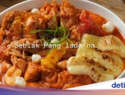 Raos Pisan! 7 Warung Seblak Prasmanan Hingga Bekasi, Toppingnya Bikin Kalap