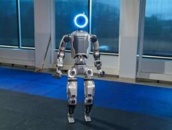 China Kenalkan Sistem Identitas Digital Sebagai Mesin Otomatis Humanoid