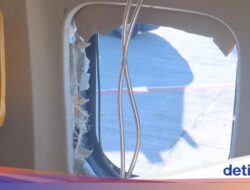 Kronologi Jendela Copot Boeing 737 NG Ryanair, Penumpang Nyaris Tersedot Keluar
