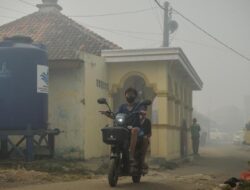 Polusi Asap TPA Jatiwaringin Ancam Kesejaganan Warga