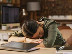 Kurang Tidur Bisa Bahayakan Jantung Meski Latihan Teratur? Ini Kata Praktisi Medis