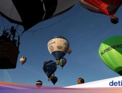 Balon Udara Warna-warni Ramaikan Perayaan Seni Tahunan Bristol