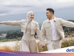 Seru! Momen Masakan Putri Modiyanti Bareng Kekasih dan Sahabat